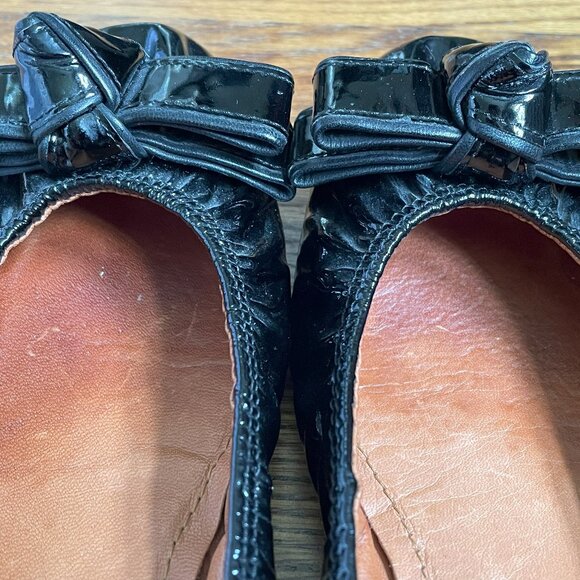 Lanvin Black Patent Leather Ballet Flats with Bow Accents, EU 40 - Picture 12 of 16